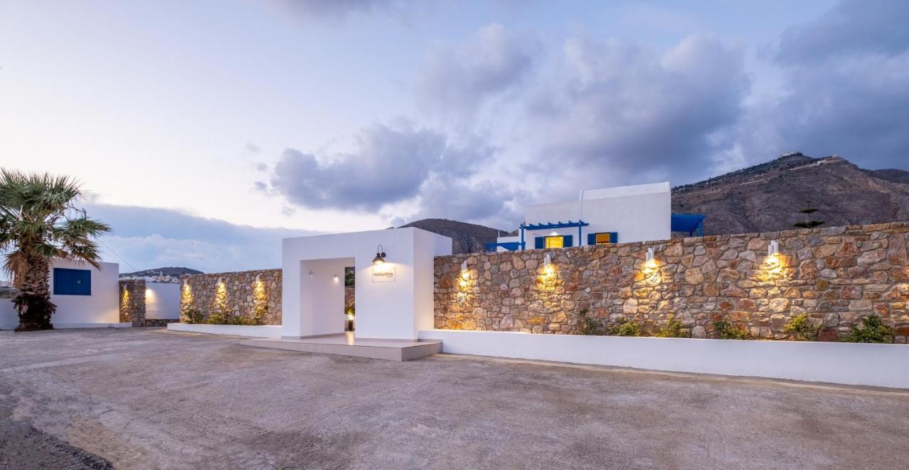 Margarenia Appart hôtel Períssa